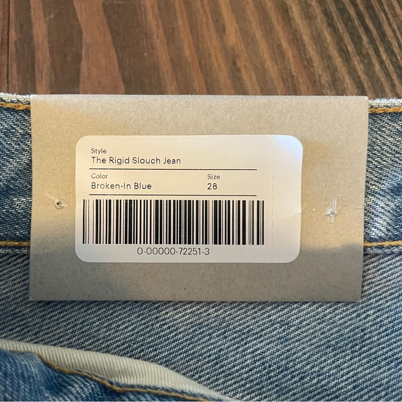 NWT Everlane Rigid Slouch Jean. Wash: Broken-in Blue. Size: 28 - Picture 6 of 12